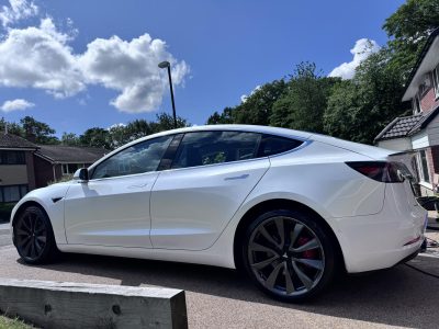 Tesla Model 3 Performance